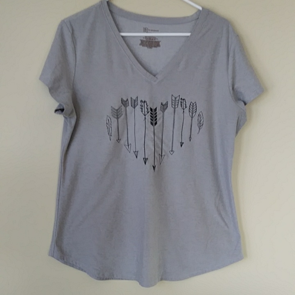 No Boundaries Arrow V Neck SS T-Shirt Top XXL Gray
